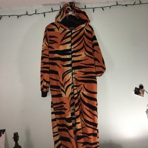 Tiger adult large onesie with tiger face hood